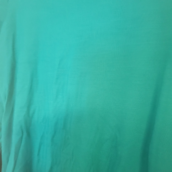 NWT long sleeve v neck tshirt - Picture 5 of 7